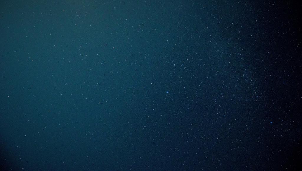 天空繁星点点背景图片