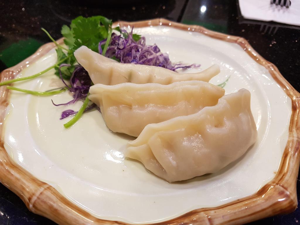 餐饮清新饺子背景图片