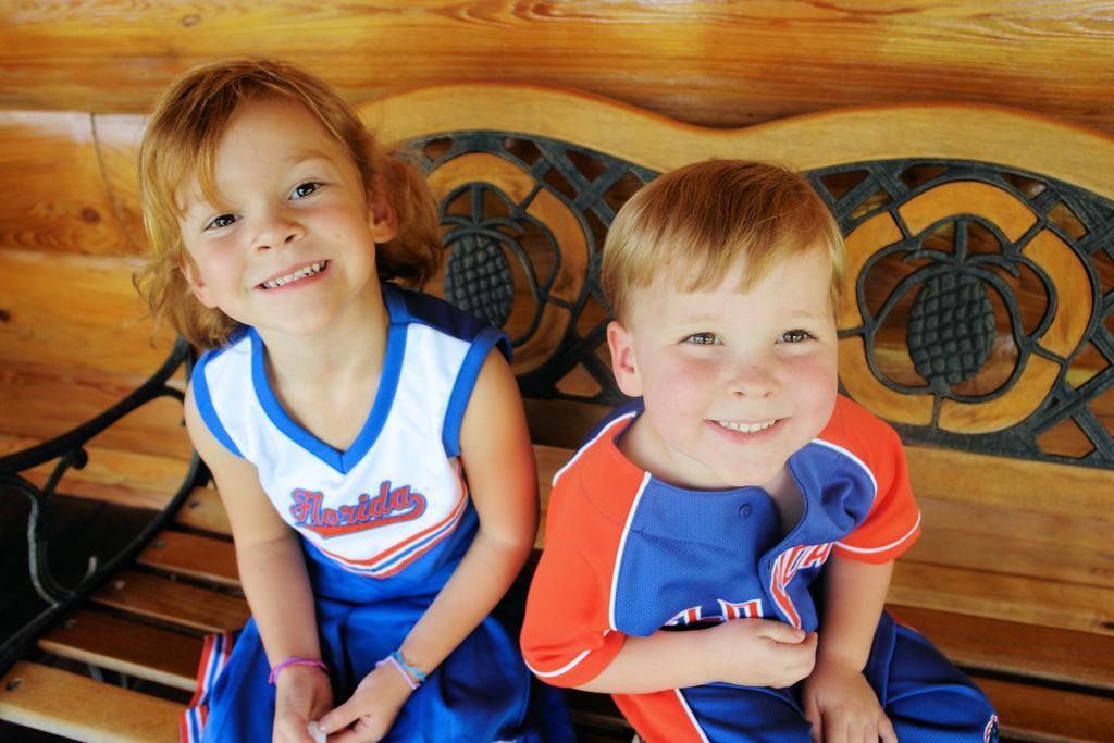 室内教育儿童休闲旅游开心高兴好心情图片