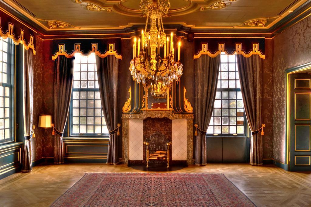 室内豪华的古典客厅背景图片