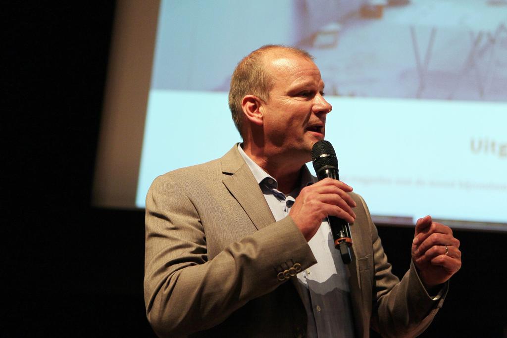 演讲者 节目主持人 事件 媒体演示文稿