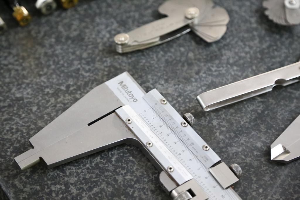 广告简约测量工具标尺背景图片