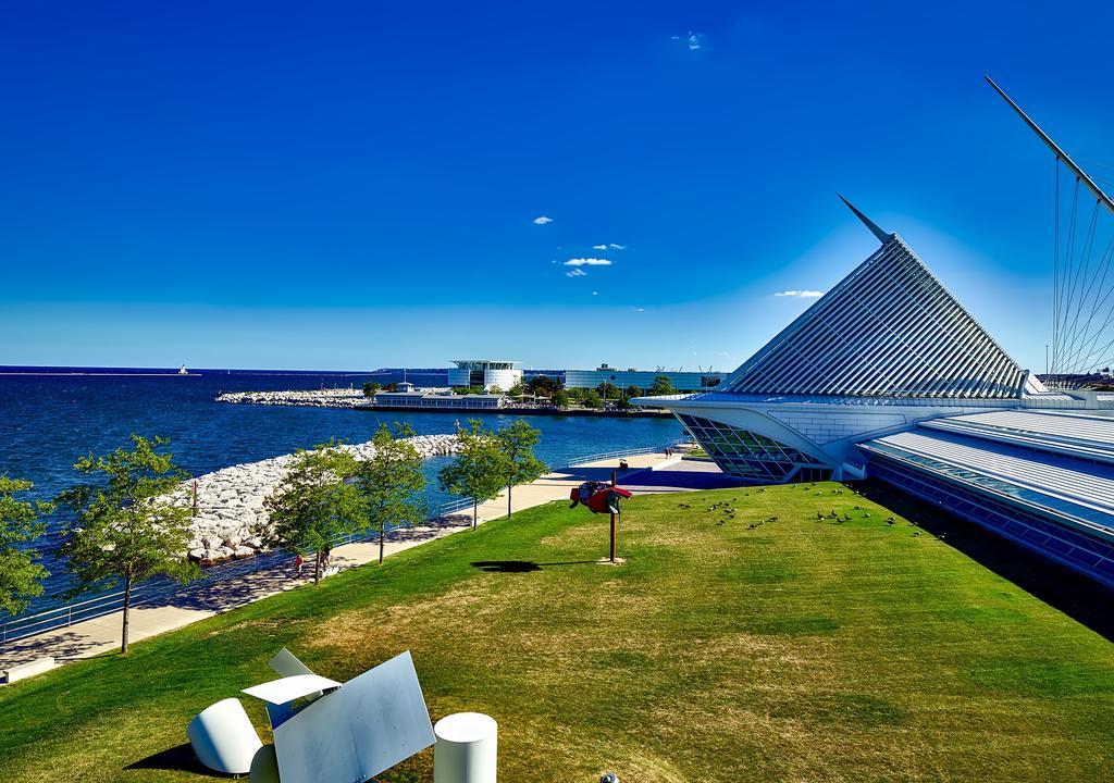 蓝色建筑浪漫国外城市旅游景点背景图片