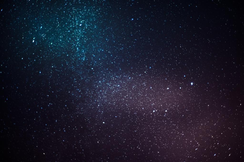 星空繁星点点的天空背景图片