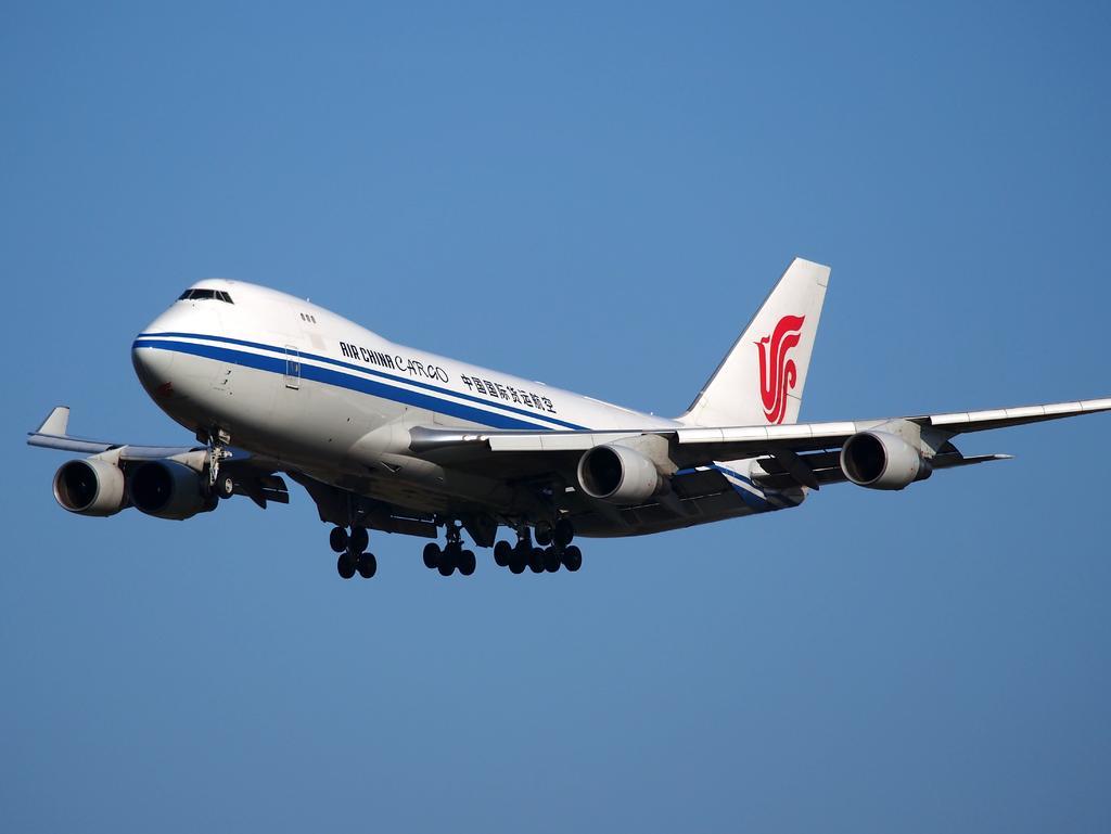 波音 747 喷气客机 中国国际货运航空 飞机 着陆 机场 交通