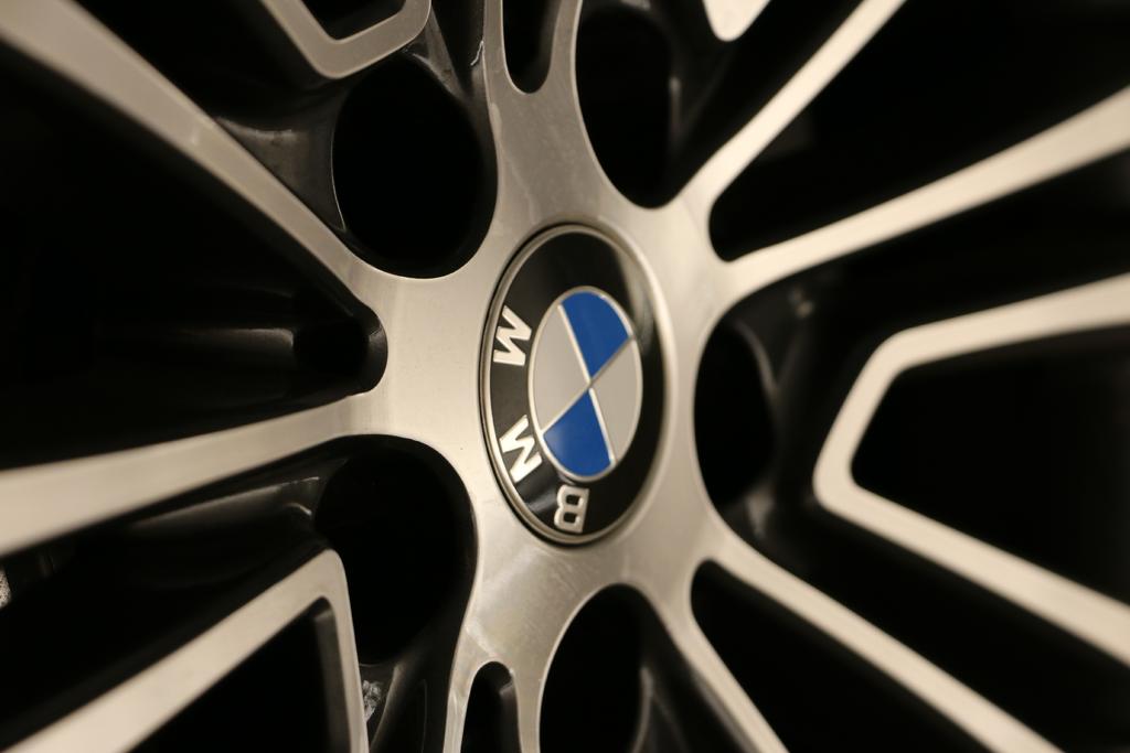 体育 自动 品牌 宝马 比赛 反弹