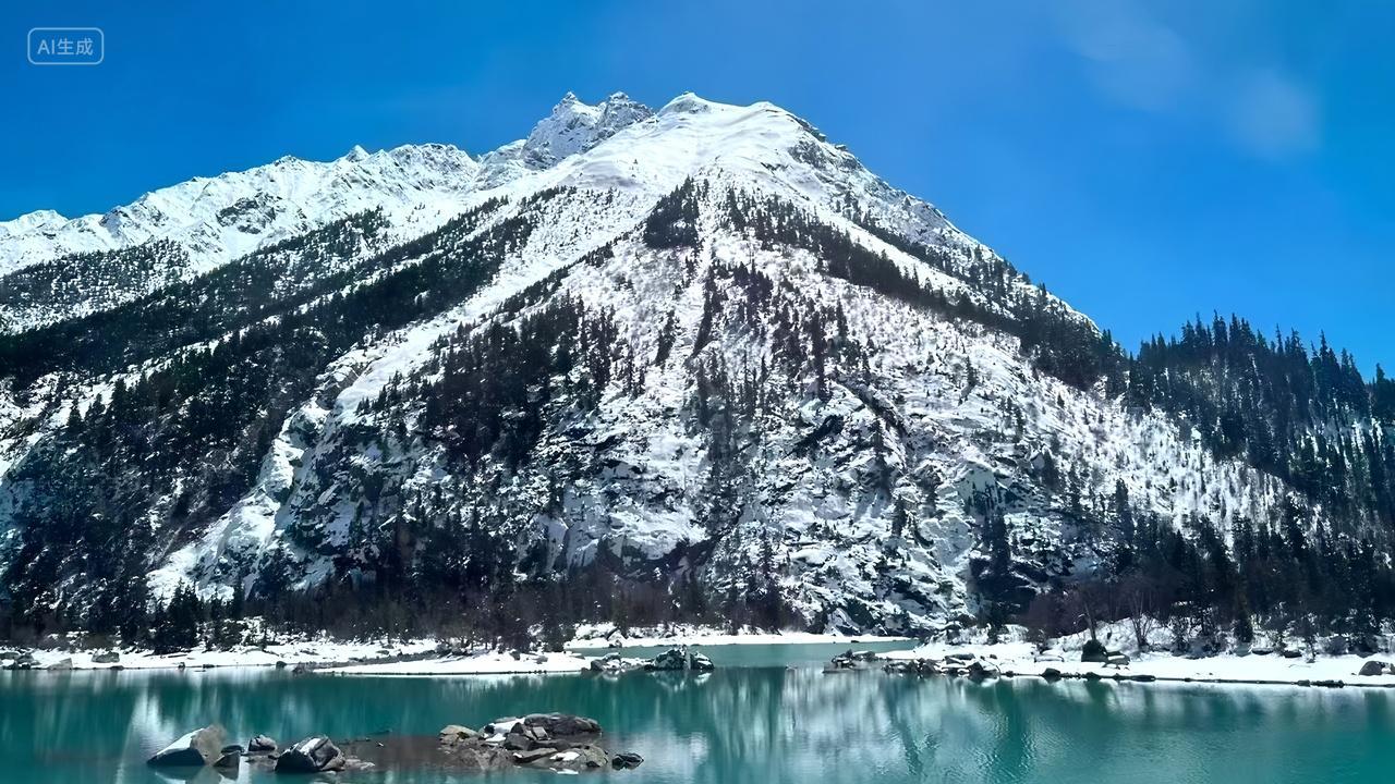 日照金山雪山湖泊倒影近距离摄影电脑背景壁纸