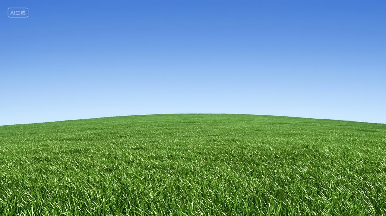 湛蓝天空下生机勃勃绿色田野