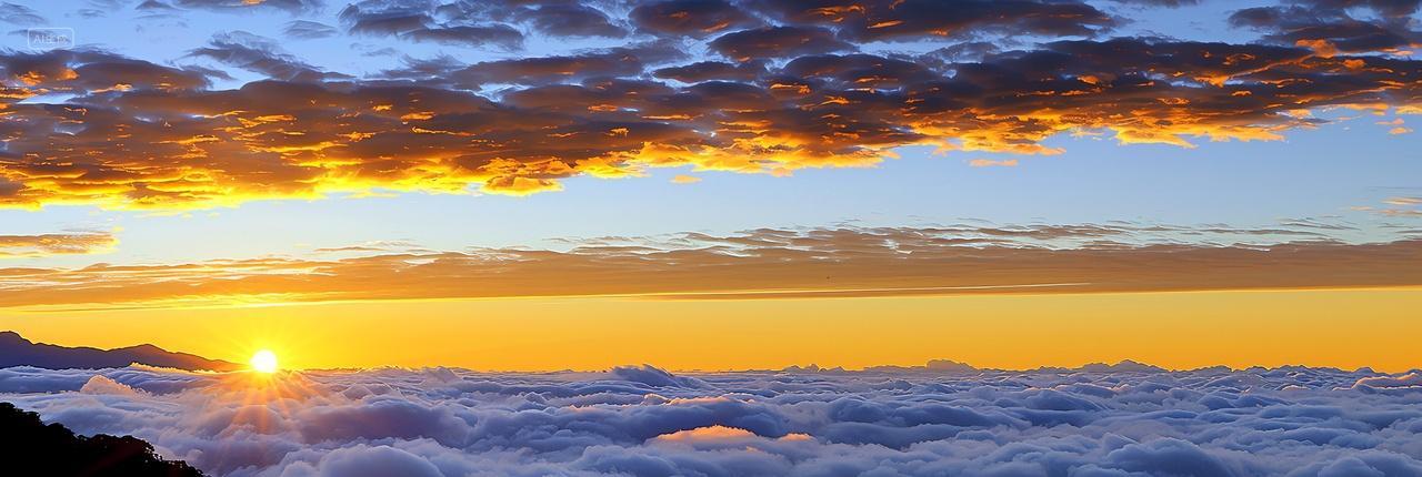 山顶云海日出自然风景