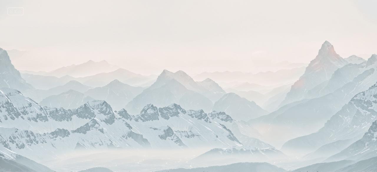 雪山山峰自然风景