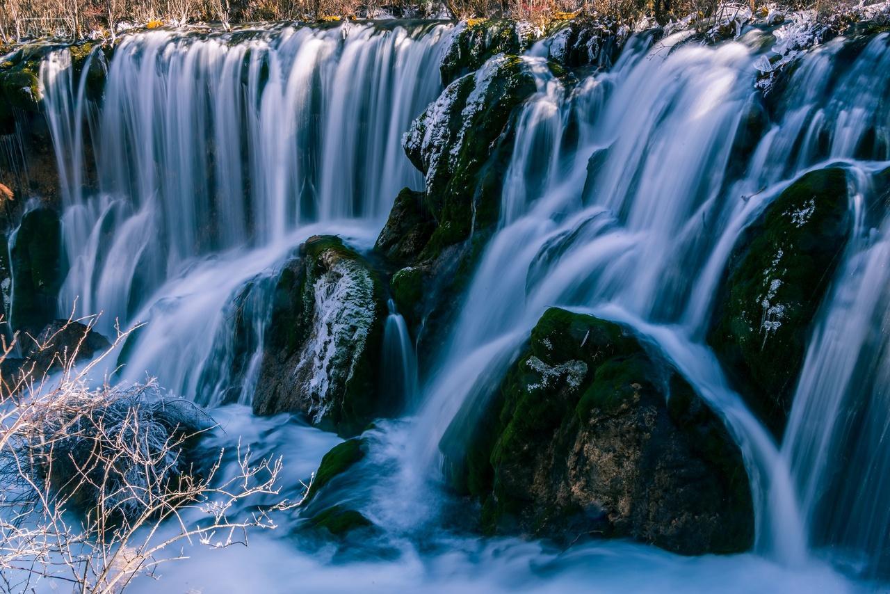 九寨沟冬季风光