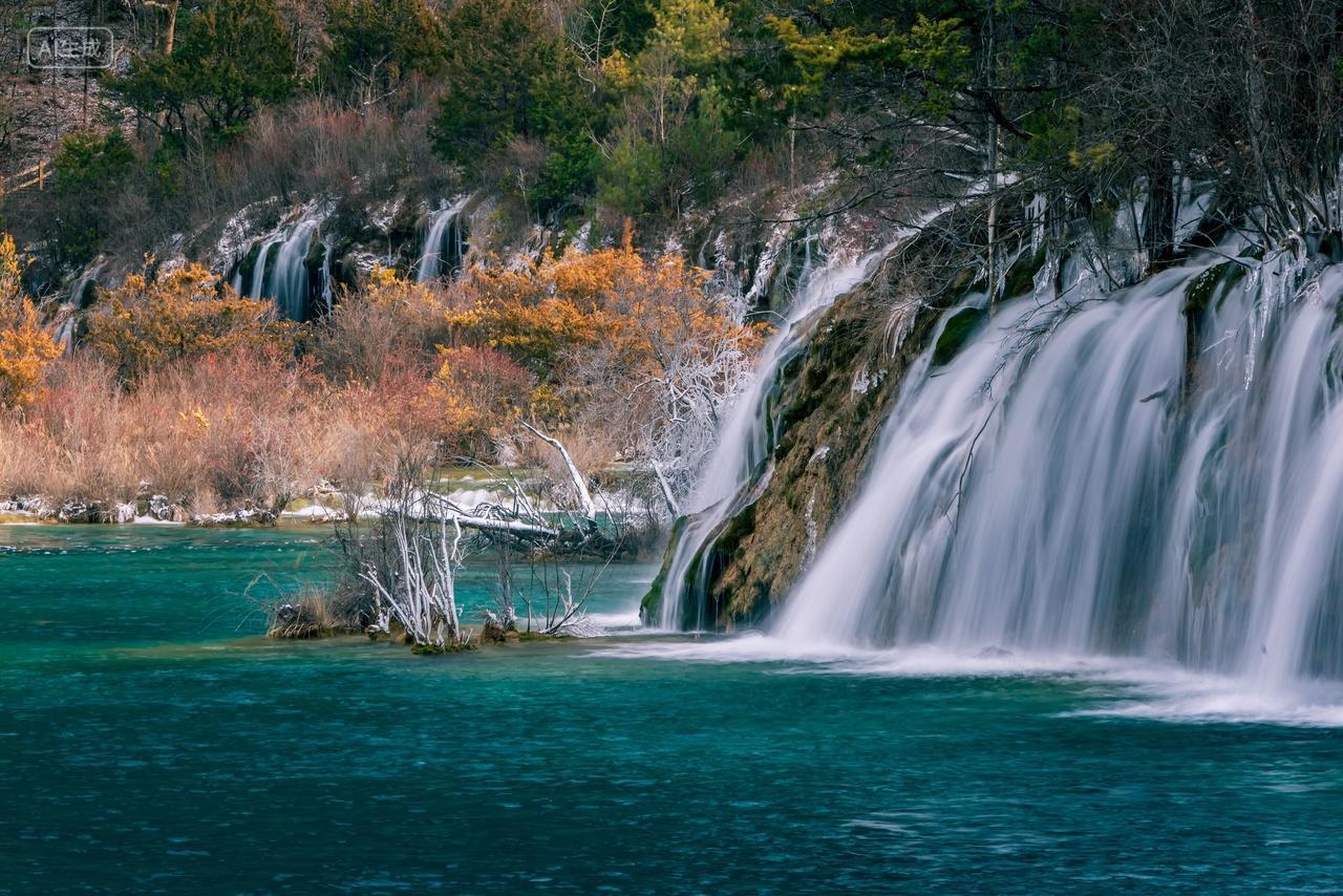 九寨沟冬季风光