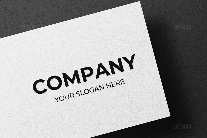 白色简约卡片样机