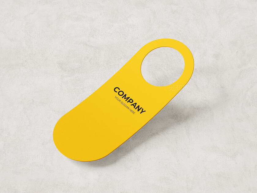 黄色门把手提示牌挂牌样机