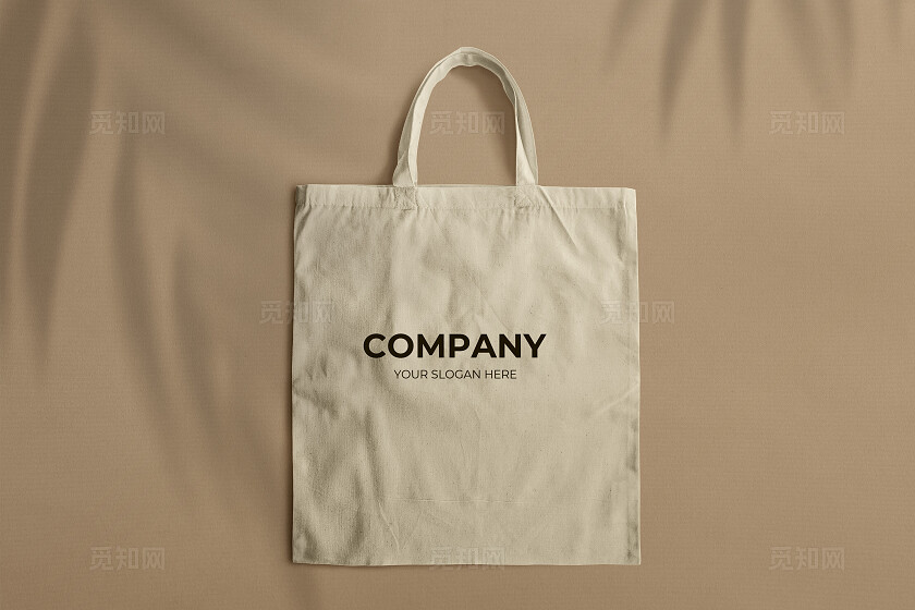 米黄色复古帆布包LOGO样机模板