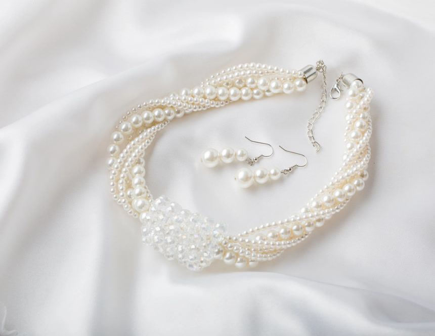 珍珠项链耳环饰品珠宝宣传