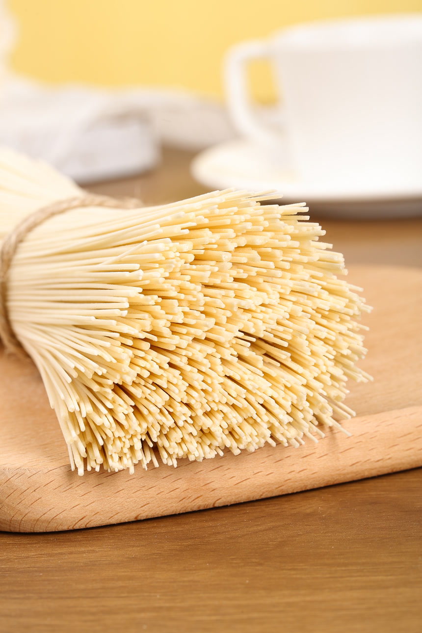 木底上的空心面