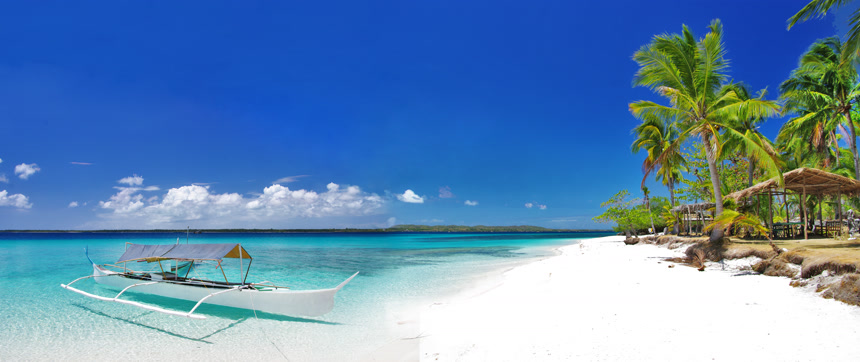 加勒比海的海滩与船唯美自然风景壁纸