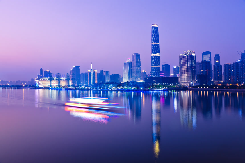 摄影风格深夜城市轮船江景展示宣传摄影图