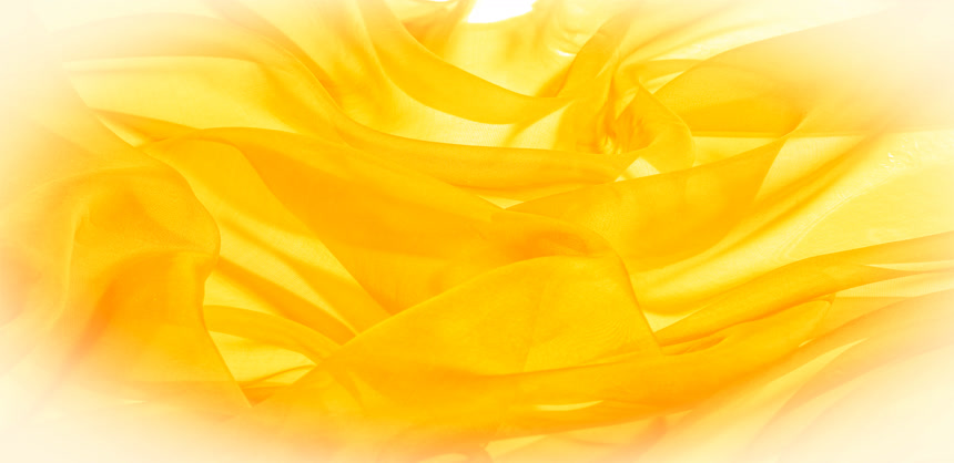 黄色真丝面料的质地服装面料