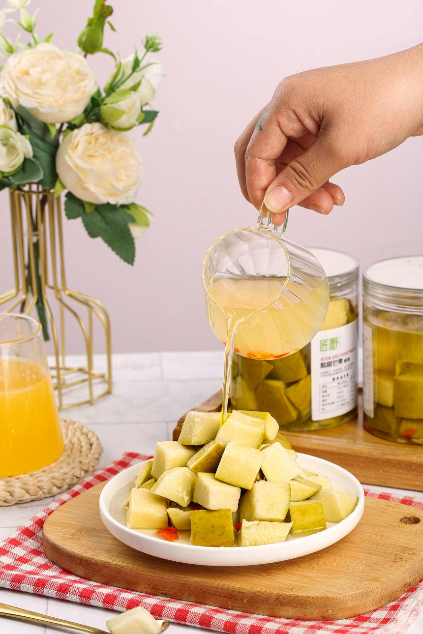 浅底上的酸甜芒果