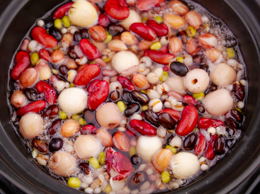 深底上的八宝粥