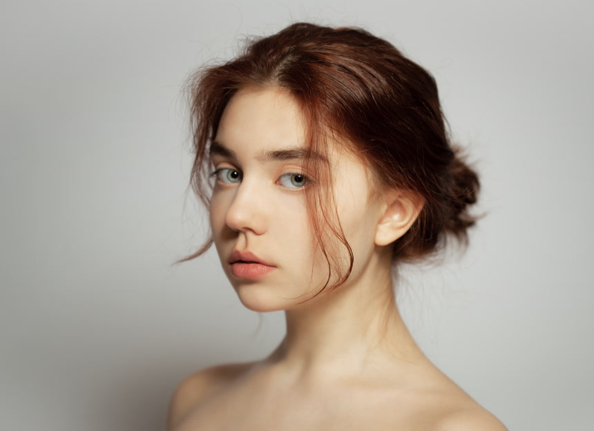 美丽少女的肖像美业美容