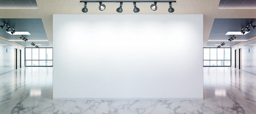 大理石和木制办公室模型与大窗户的空白墙建筑装修办公室设计