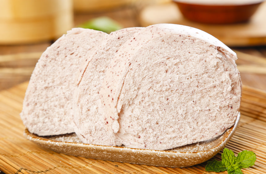 浅底上的全麦馒头