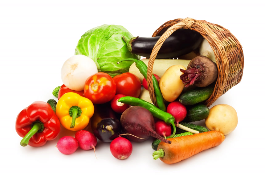 一筐绿色健康生鲜蔬菜白底图