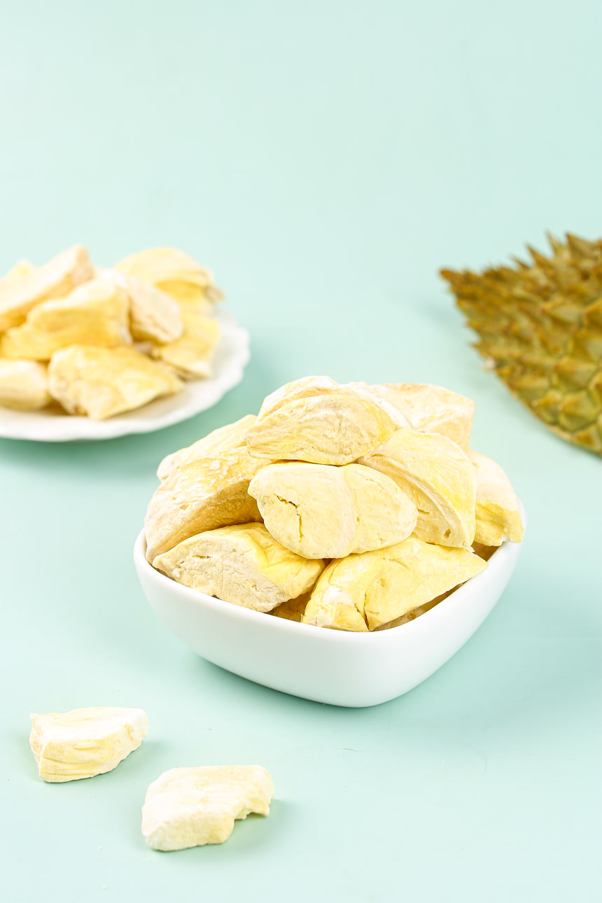 浅底上的冻干榴莲