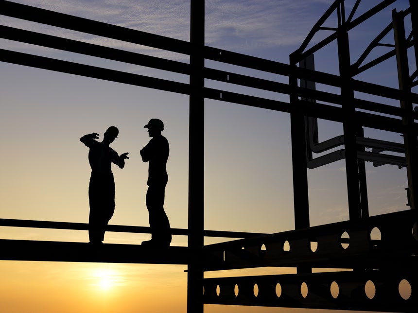 建筑工地剪影城市建设房地产楼盘工人施工