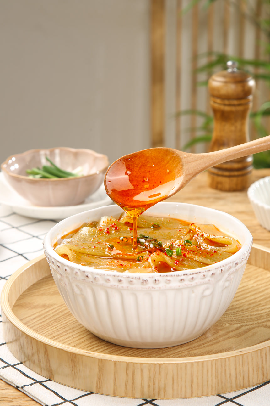 浅底上的流汁宽粉