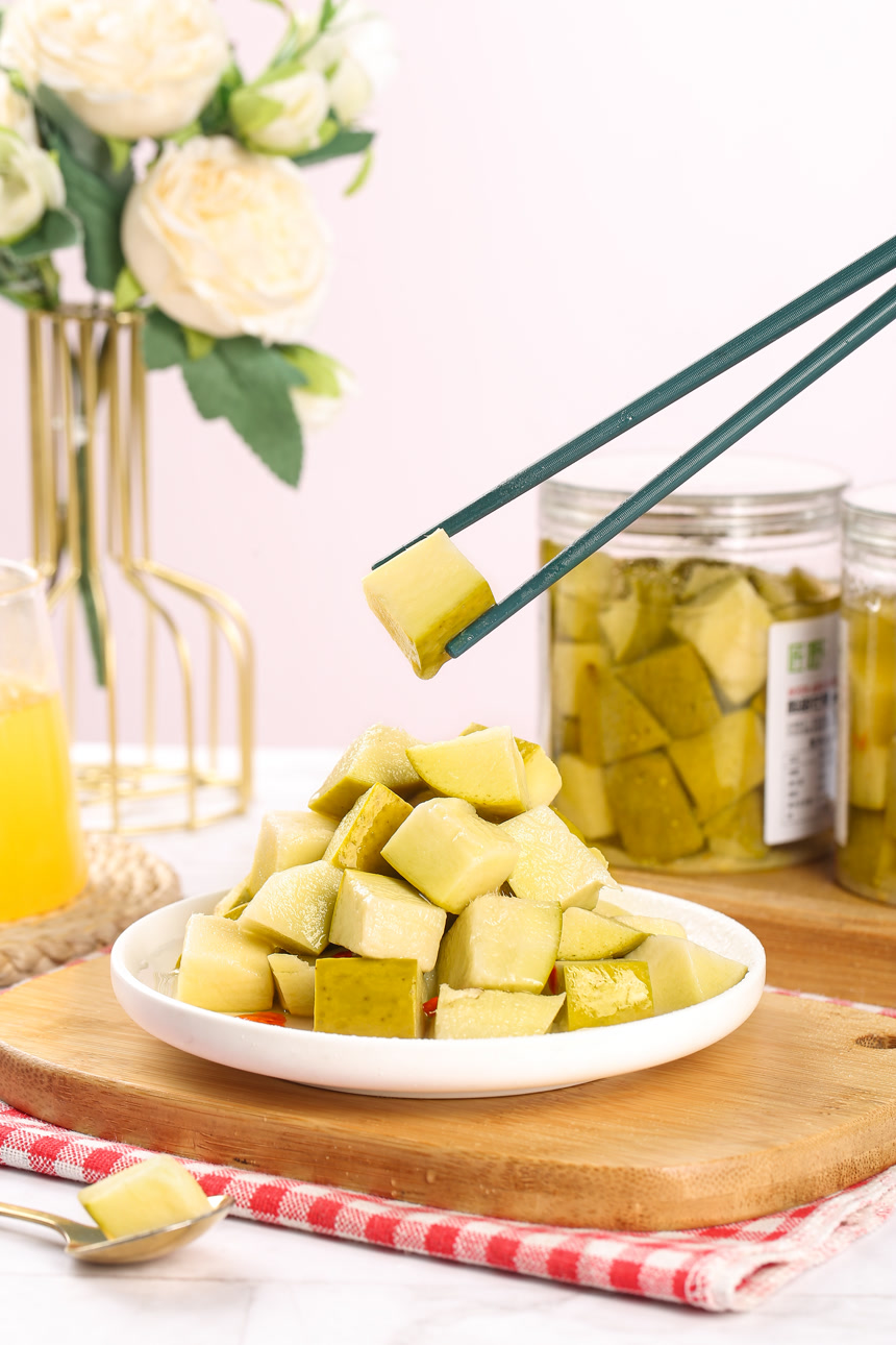 浅底上的酸甜芒果