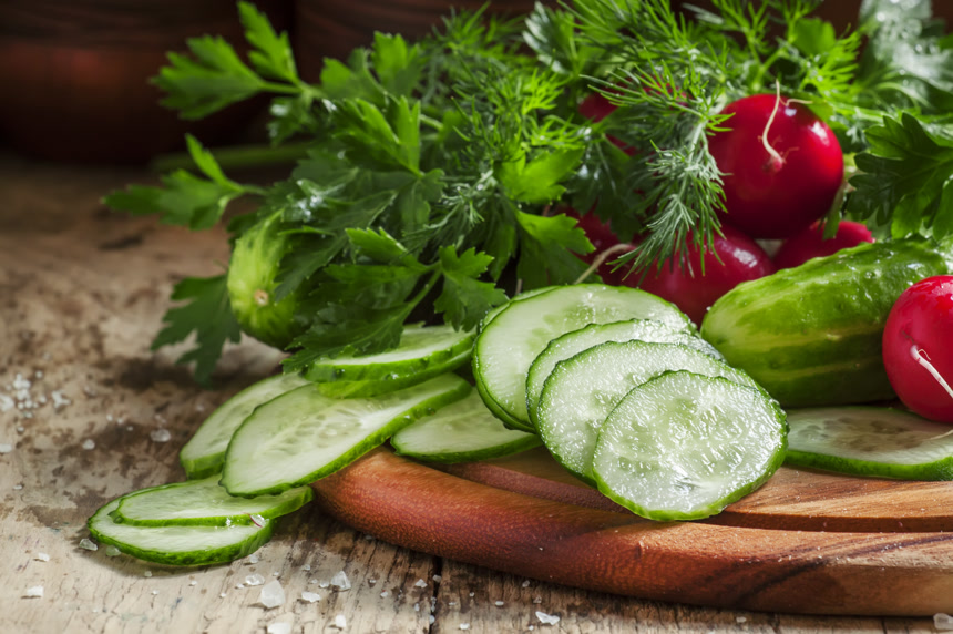 新鲜蔬菜切片的图片广告