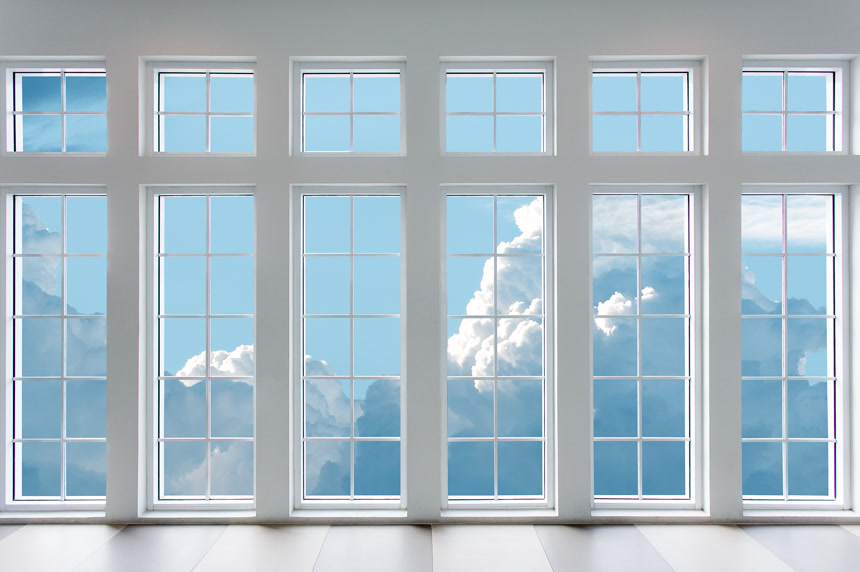 房屋住宅窗口外风景空间感落地窗云海清新大气室内装修设计