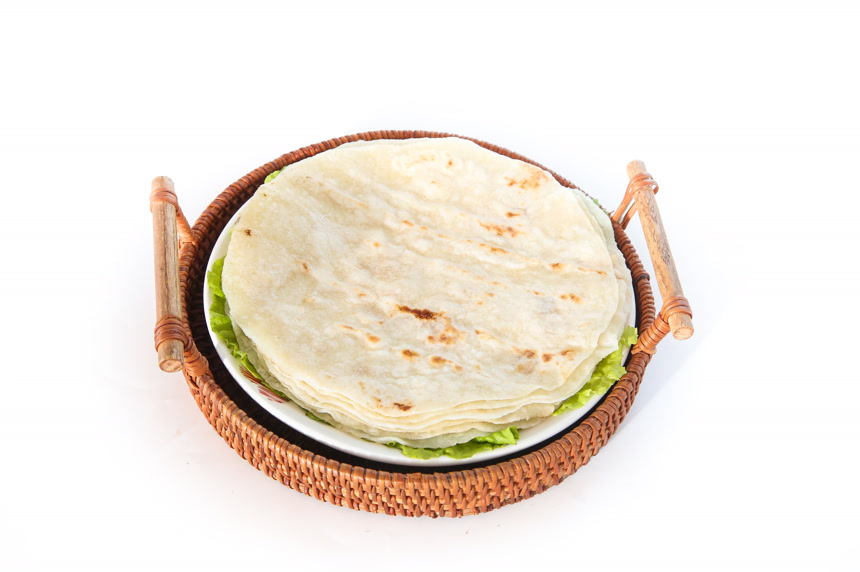 白底上的烙馍春卷