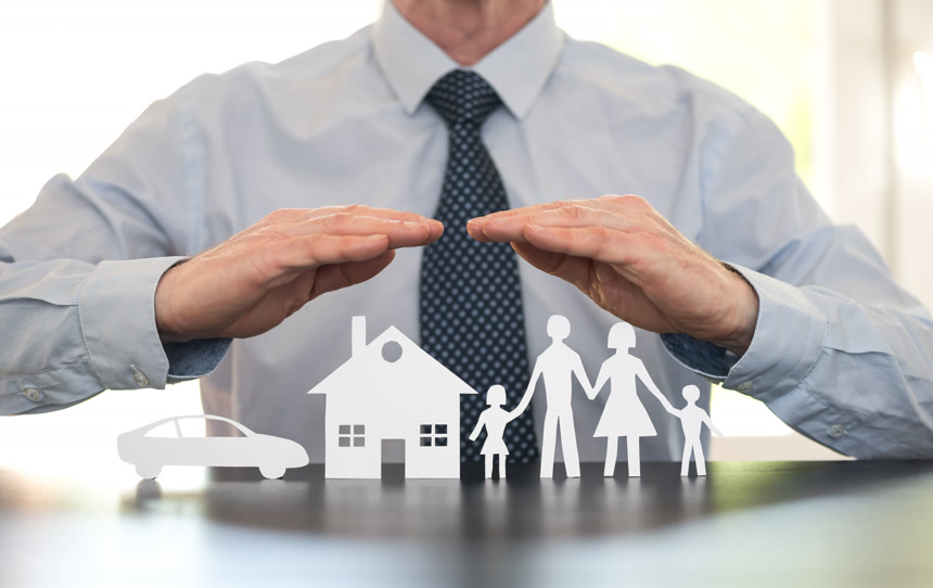 保险公司保护家庭房产和汽车家庭保险