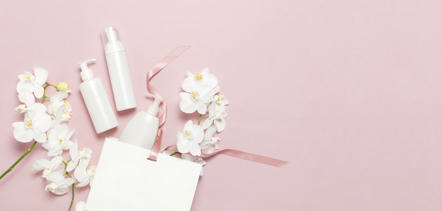 化妆品水疗品牌模型化妆品瓶容器天然有机美容产品美容护肤