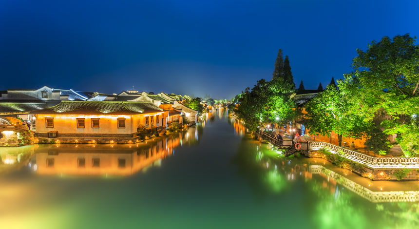 wu zhen water town in china南方小镇夜景景观