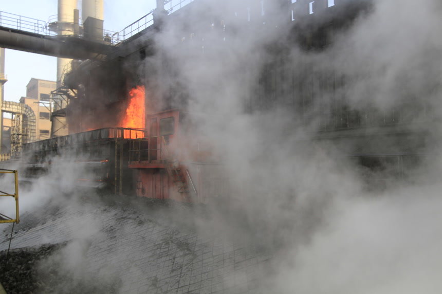 卡拉布克钢铁厂金属工业