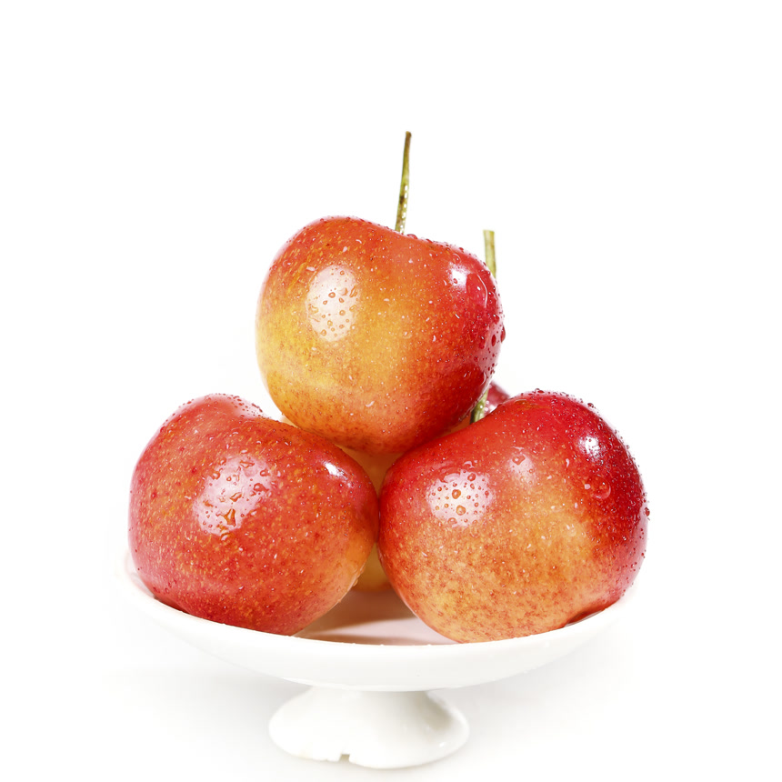 白底上的黄蜜樱桃