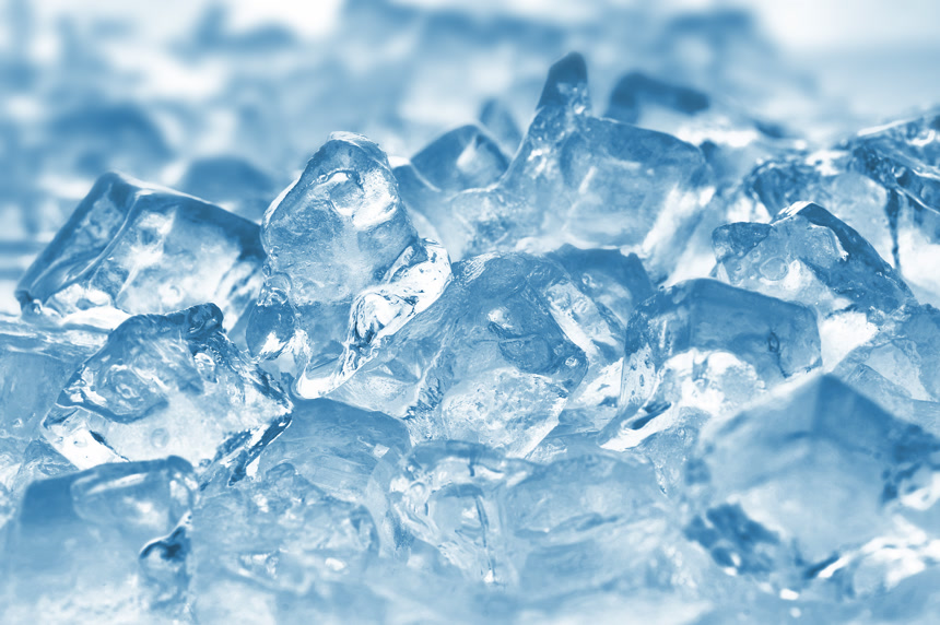 新鲜冰块冷饮店冰块冰冻