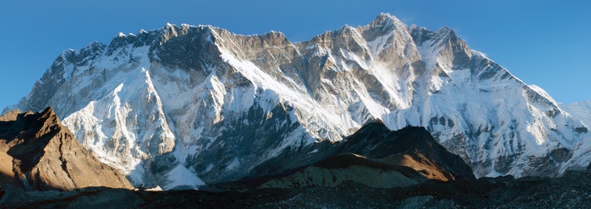 雪山山峰旅游美景壁纸大气冬季风景