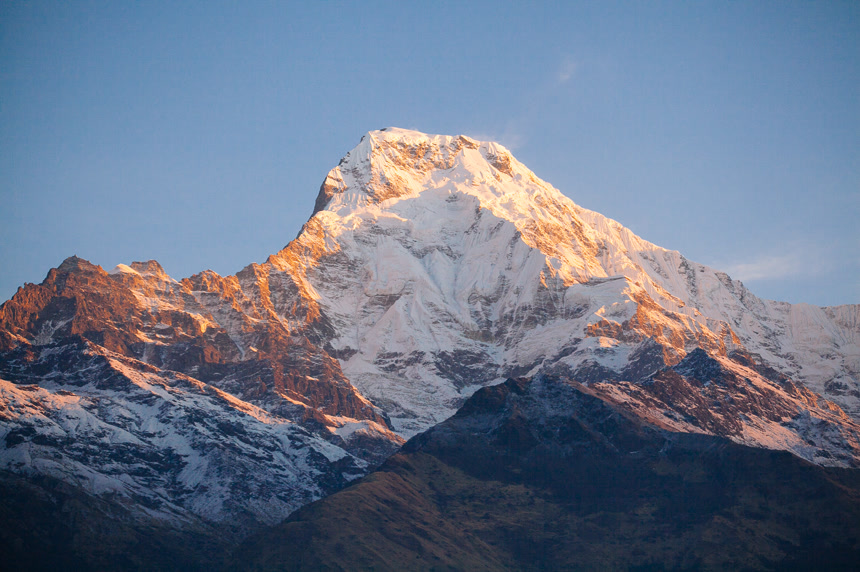 尼泊尔喜马拉雅地区的布尔纳山脉自然风景保护 健康保健 健康生活方式 健康食物 卫生 口腔卫生 奶嘴 手术 折角镜 牙医 生活方式