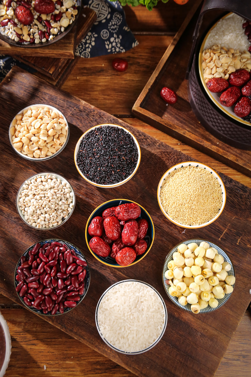 木底上的腊八粥