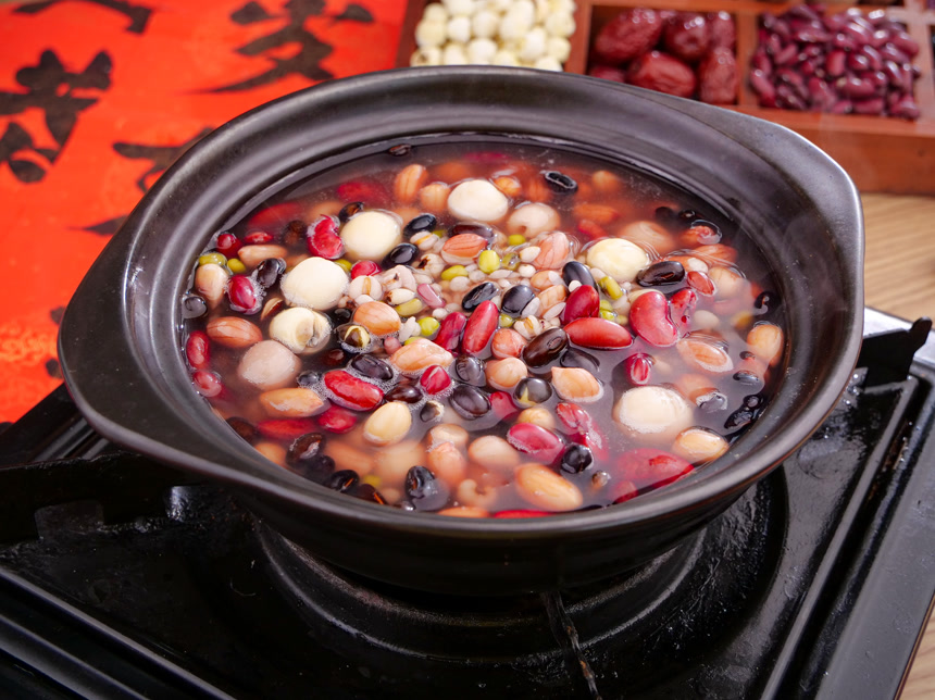 深底上的八宝粥