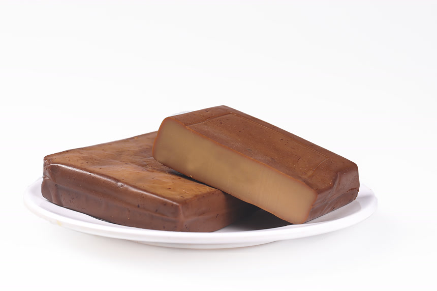 白底上的鸡蛋干