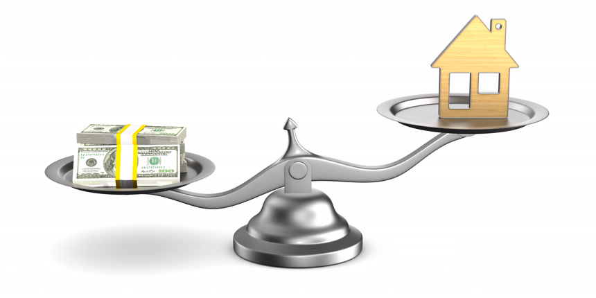 房子和钱在天平磅秤白底3d 图