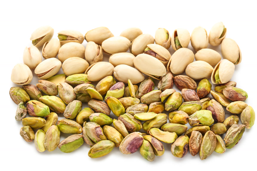 白色背景的开心果绿色食品